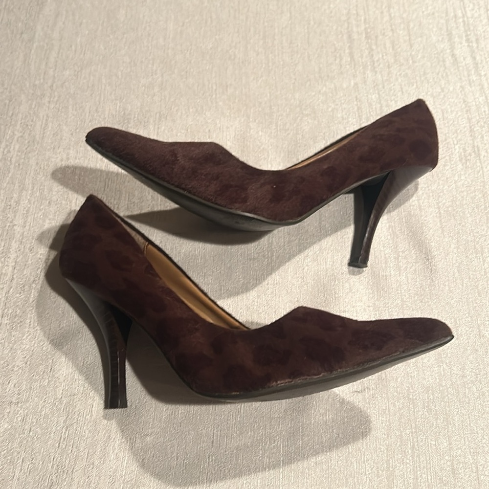 Splash Ffw Suede Leopard Print Pointed Toe Heels - image 6